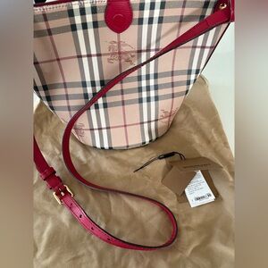 Burberry Haymarket Lorne Women's bucket Bag - Red and Tan-small-Authentic
